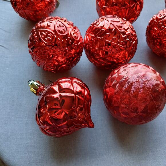 Holiday Time 40 Shatterproof Ornaments red glitter orbs with hooks balls - Picture 9 of 11